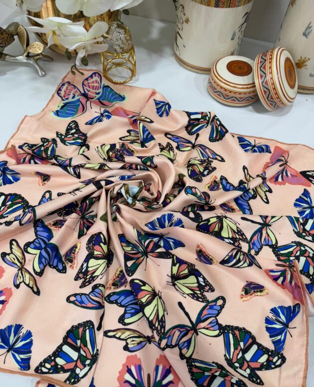 Lv Desen Twil Eşarp - Bej