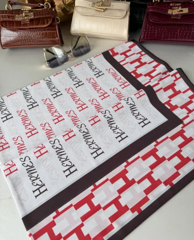 Hermes Saten İpek Eşarp 44123 - Kırmızı