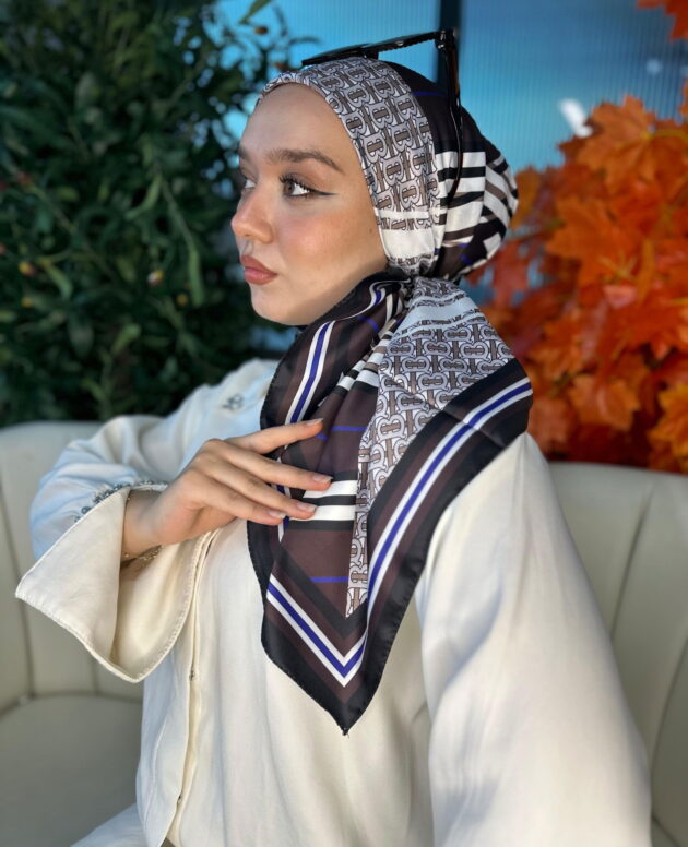 Burberry Vual İpek Eşarp-6203162-Acıkahve