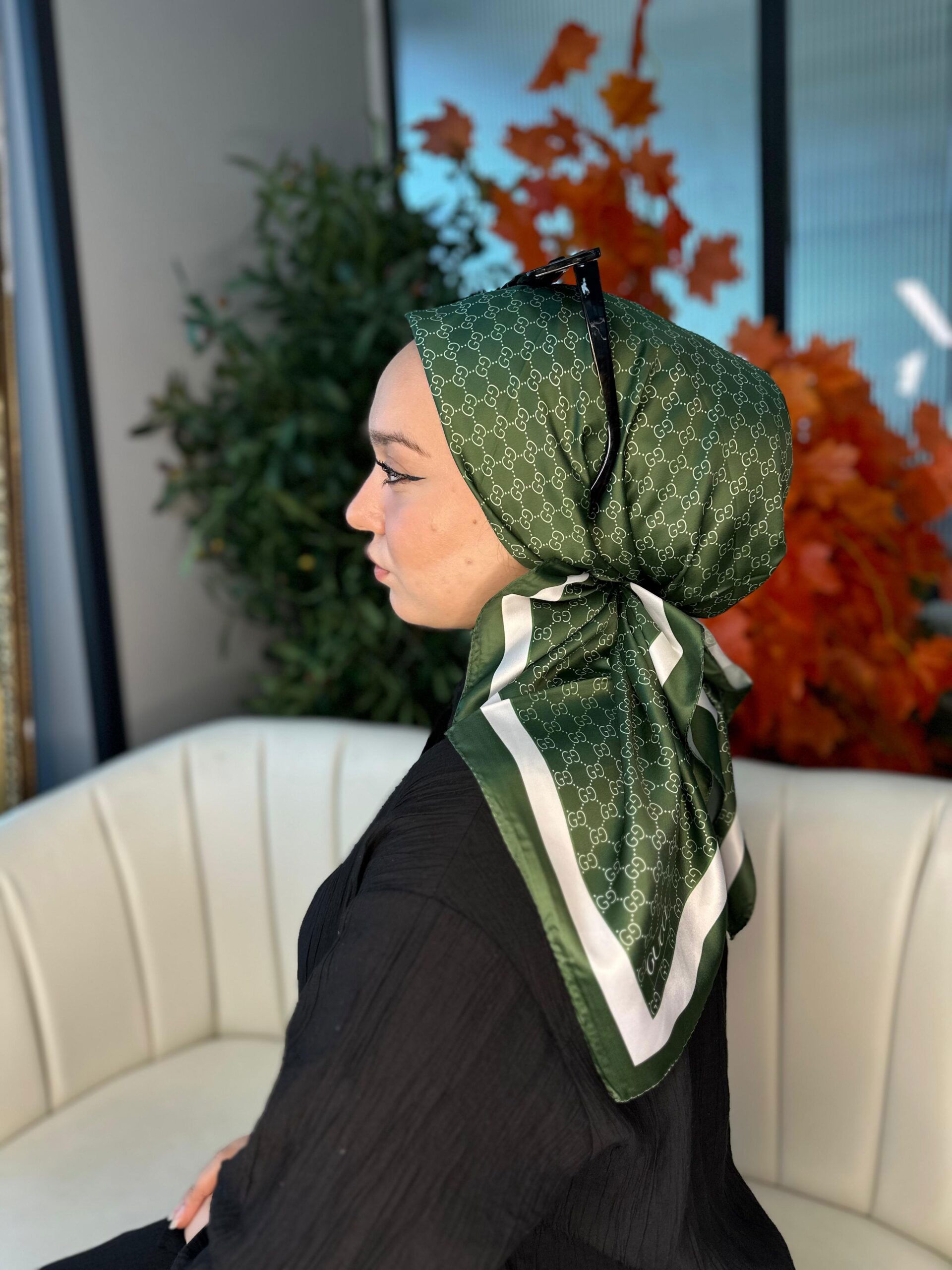 Gucci Desen Vual İpek Eşarp-6204527-Haki