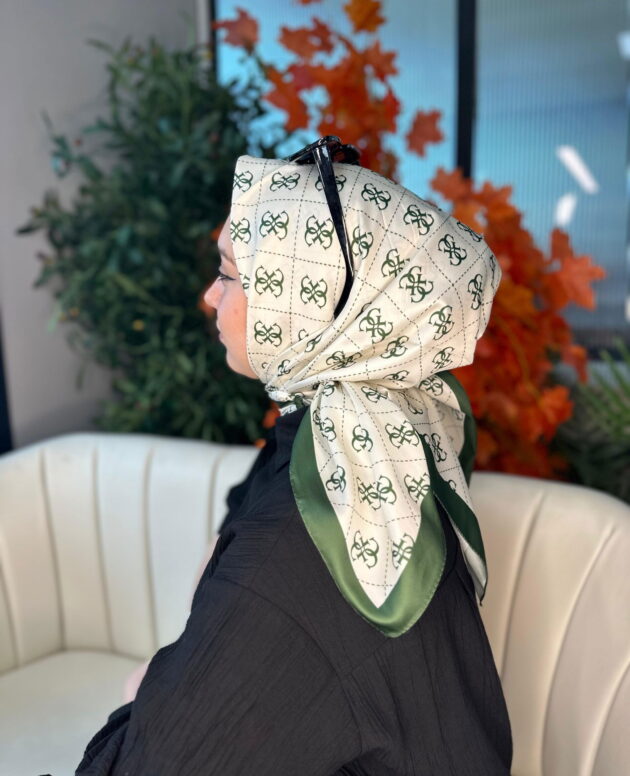 Guess Desen Vual İpek Eşarp-6204527-Yeşil