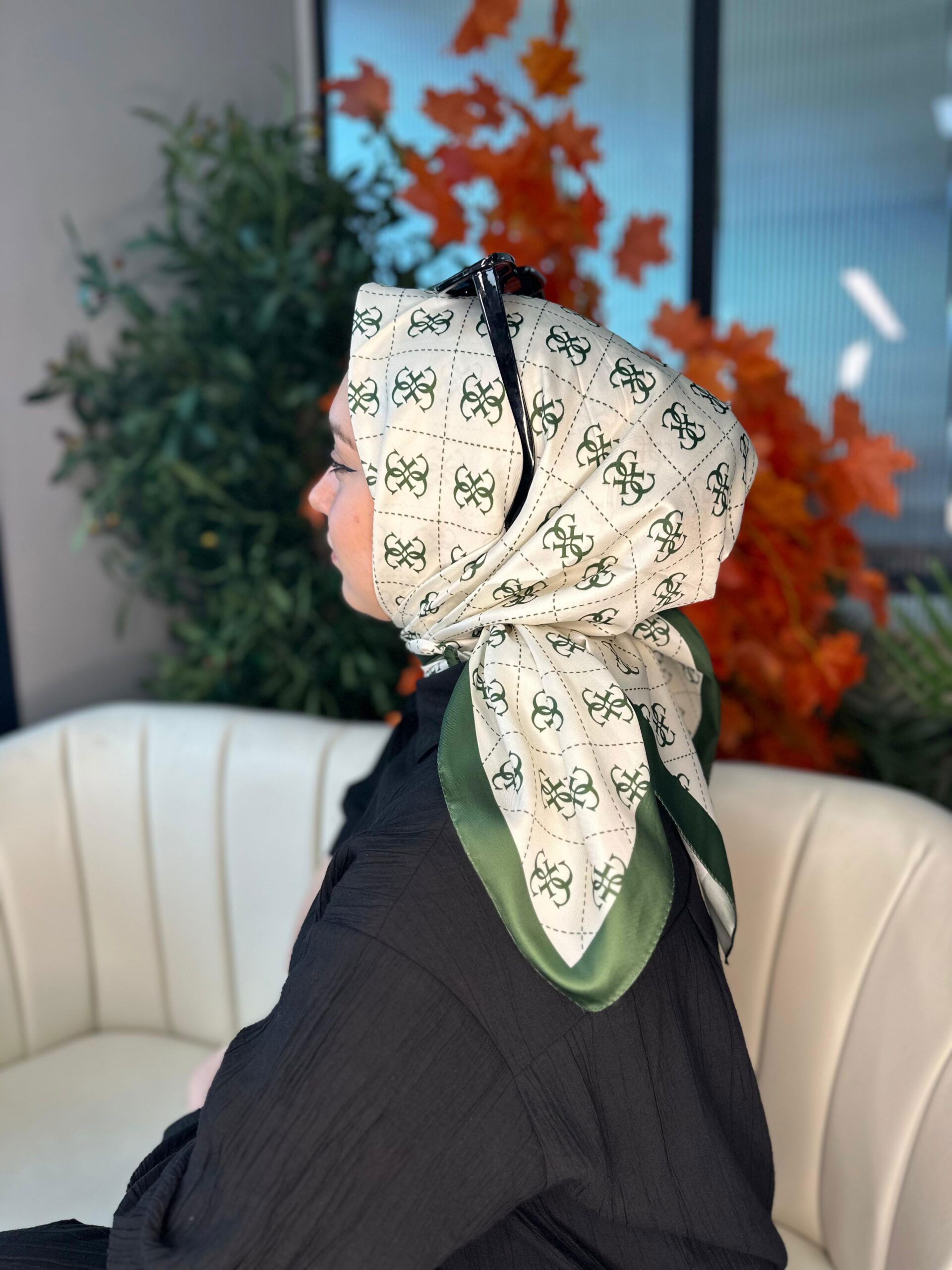 Guess Desen Vual İpek Eşarp-6204527-Yeşil