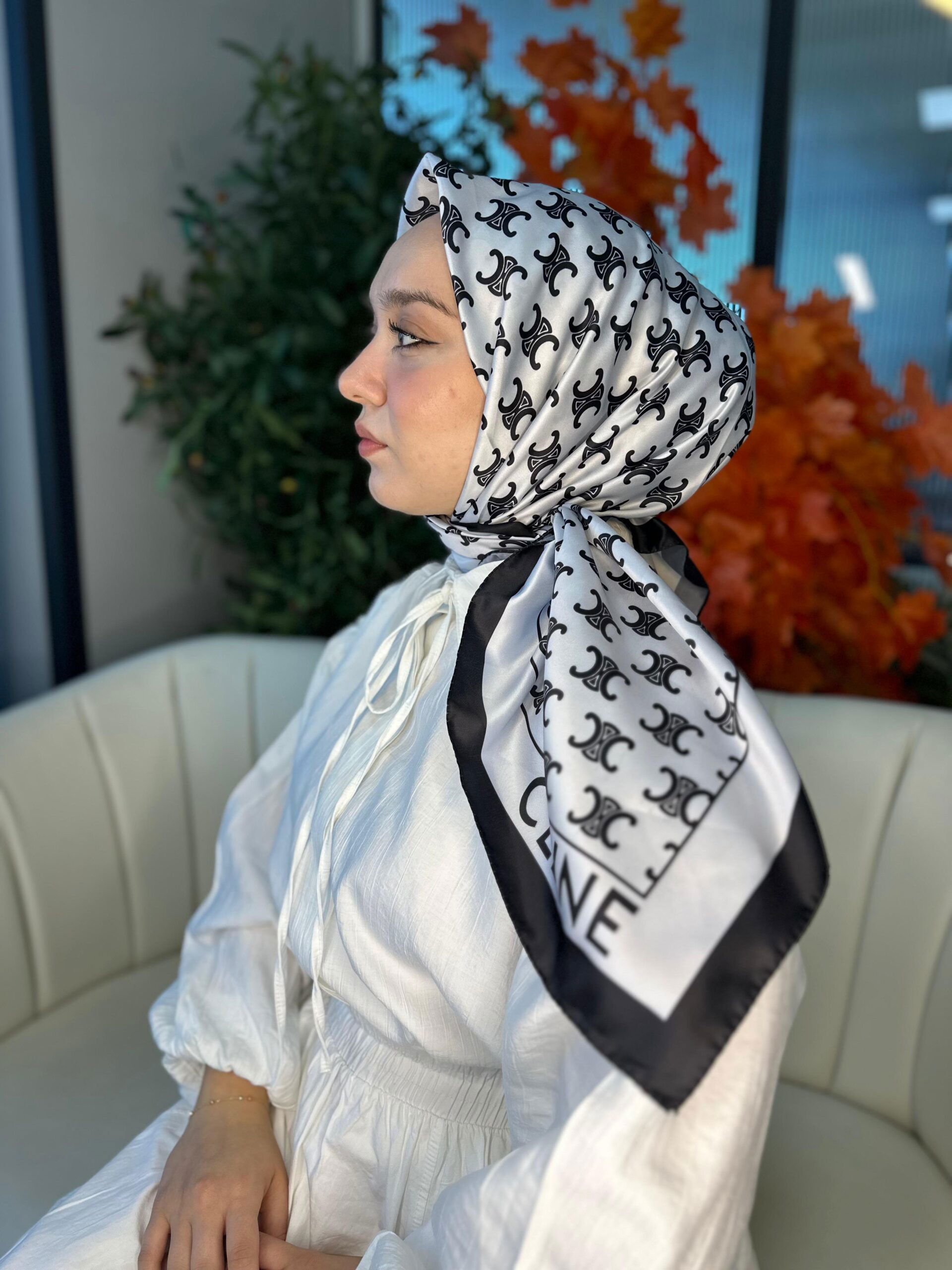 Celine Desen Vual İpek Eşarp-6204527-Beyaz