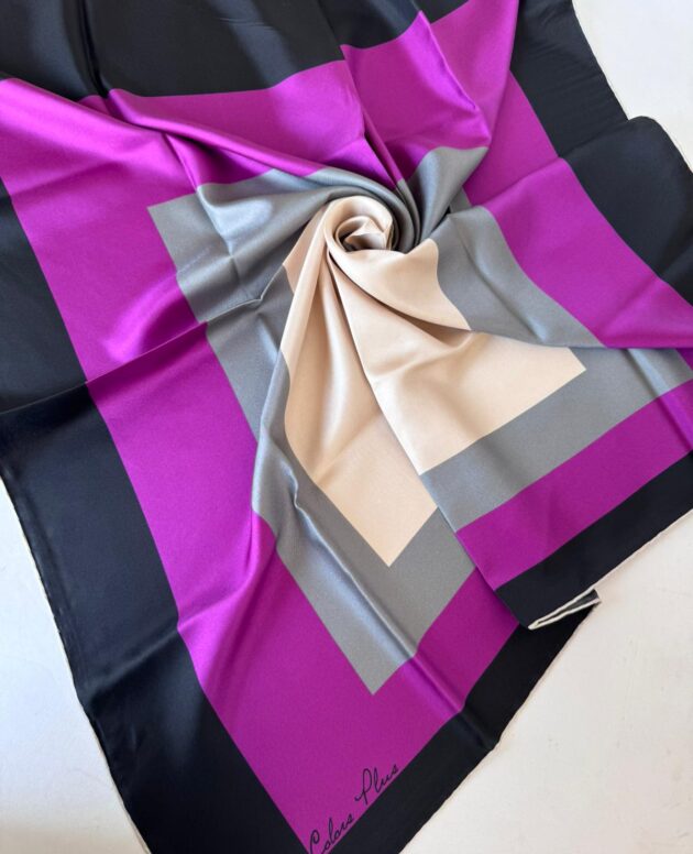 COLOR PLUS KARE DESEN %100 İPEK EŞARP 19011998 - Lacivert Mürdüm